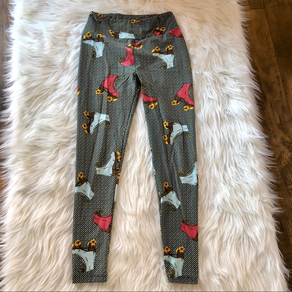 LuLaRoe Roller Skate Leggings. Retro Vibes OS